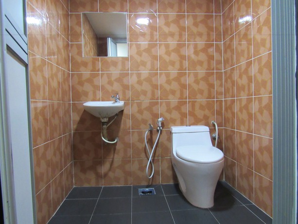 Imagen de la habitación del Hotel Fast Idaman. Foto 2