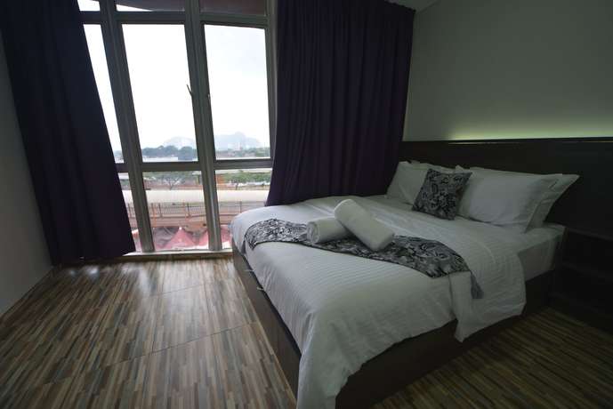 Imagen de la habitación del Hotel Fast Idaman. Foto 9