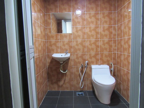 Imagen de la habitación del Hotel Fast Idaman. Foto 15