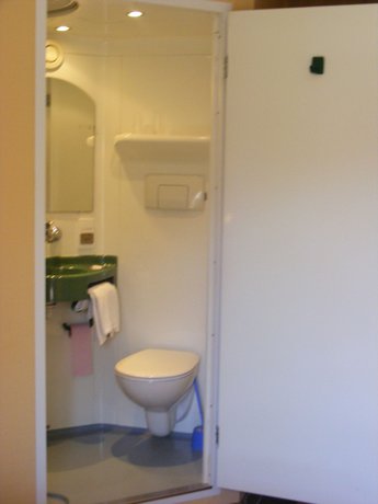 Imagen de la habitación del Hotel FastH&ocirc;tel Colmar Houssen. Foto 11