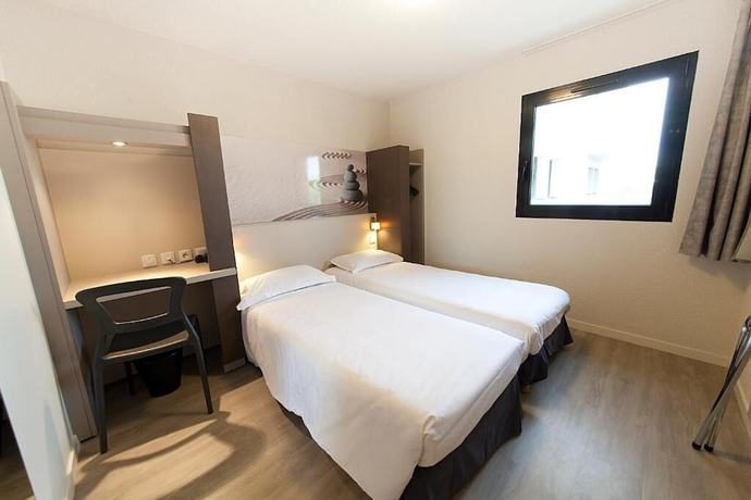 Imagen de la habitación del Hotel Fasth&ocirc;tel Clermont Sud Aubi&egrave;re. Foto 5