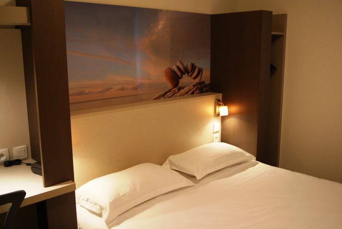 Imagen de la habitación del Hotel Fasth&ocirc;tel Clermont Sud Aubi&egrave;re. Foto 6