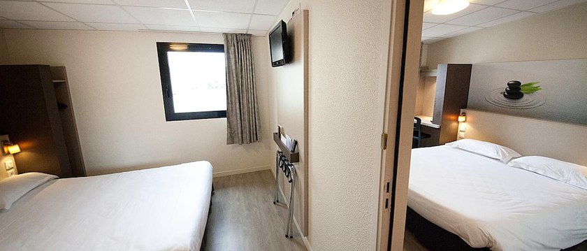 Imagen de la habitación del Hotel Fasth&ocirc;tel Clermont Sud Aubi&egrave;re. Foto 9