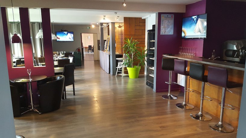 Imagen del bar/restaurante del Hotel Fasthôtel Dunkerque. Foto 3