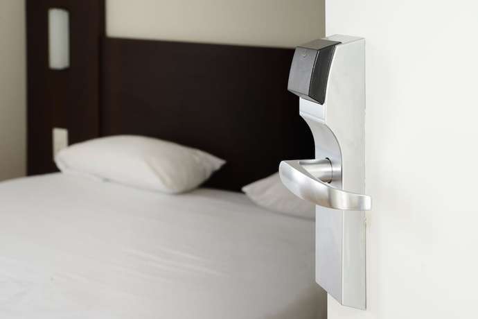 Imagen de la habitación del Hotel Fasth&ocirc;tel Reims. Foto 12
