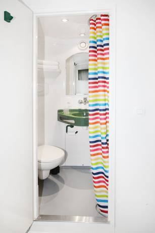 Imagen de la habitación del Hotel Fasth&ocirc;tel Reims. Foto 16