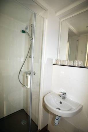 Imagen de la habitación del Hotel Fasthotel Albertville. Foto 10