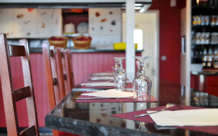 Imagen del bar/restaurante del Hotel Fasthotel Carcassonne. Foto 6