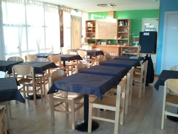 Imagen de los interiores del Hotel Fasthotel En Bergeracois. Foto 17