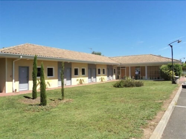 Imagen de los exteriores del Hotel Fasthotel En Bergeracois. Foto 16