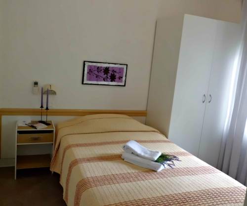 Imagen de la habitación del Hotel Fasthotel. Foto 11