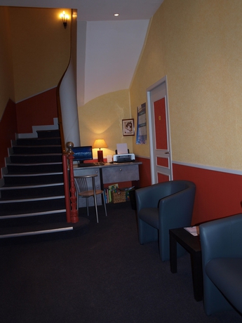 Imagen de los interiores del Hotel Fasthotel Pau-Centre. Foto 4