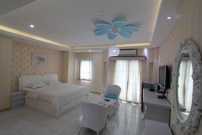 Imagen de la habitación del Hotel Fastrooms Bekasi, Kayuringinjaya. Foto 6