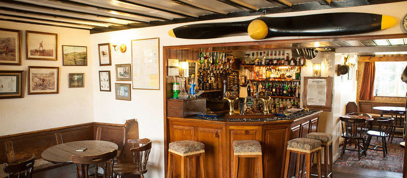 Imagen del bar/restaurante del Hotel Fat Lamb Country Inn. Foto 4