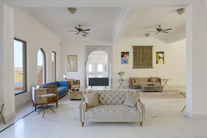 Imagen de los interiores del Hotel Fateh Vilas By Fateh Collection. Foto 12