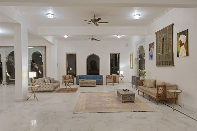 Imagen de los interiores del Hotel Fateh Vilas By Fateh Collection. Foto 14