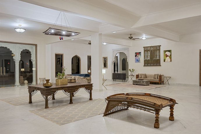 Imagen de los interiores del Hotel Fateh Vilas By Fateh Collection. Foto 15