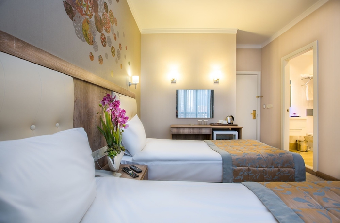 Imagen de la habitación del Hotel Fatih Corner. Foto 10