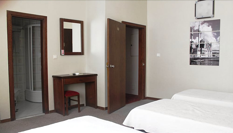 Imagen de la habitación del Hotel Fatih Resadiye. Foto 7