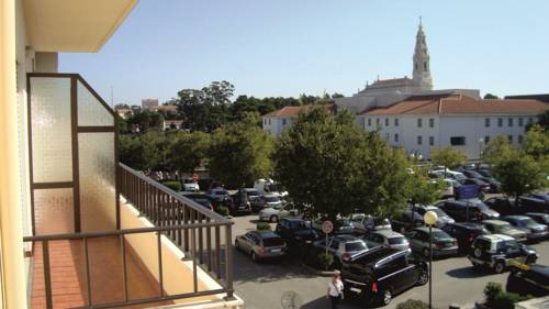 Imagen de la habitación del Hotel Fatima Guesthouse. Foto 13