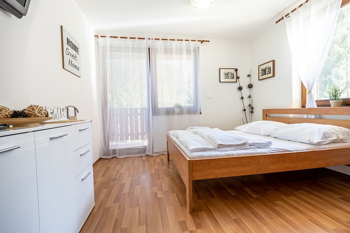 Imagen de la habitación del Hotel Fatrapark 2 Apartments. Foto 10