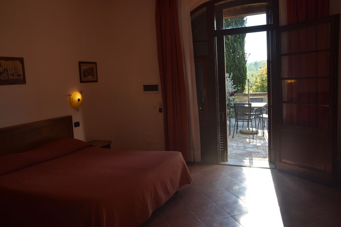Imagen de la habitación del Hotel Fattoria Belvedere. Foto 9