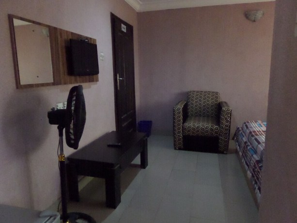 Imagen de la habitación del Hotel Fatty K and Suites. Foto 4