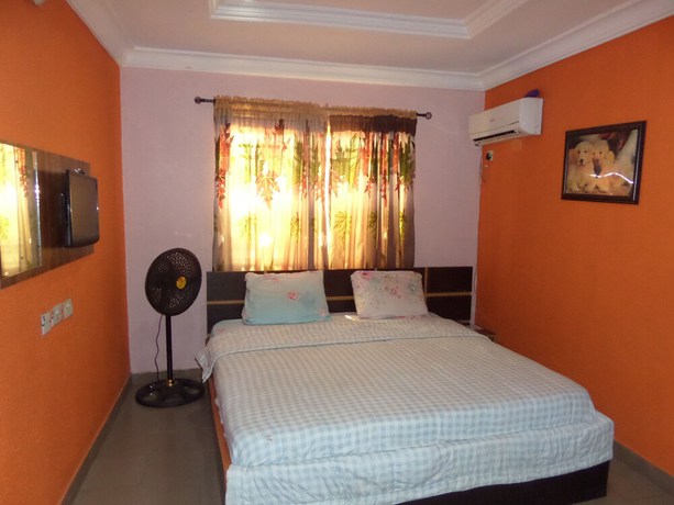 Imagen de la habitación del Hotel Fatty K and Suites. Foto 7