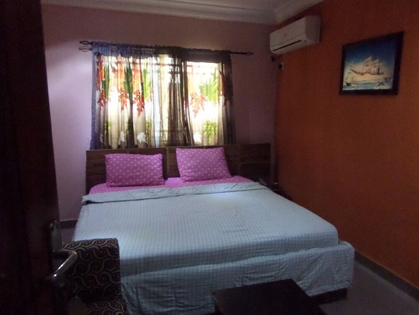 Imagen de la habitación del Hotel Fatty K and Suites. Foto 10