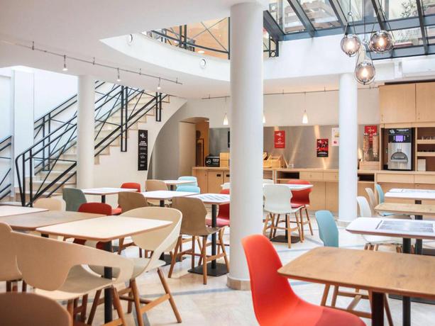 Imagen del bar/restaurante del Hotel Faubourg Galant Paris - Handwritten Collection. Foto 2