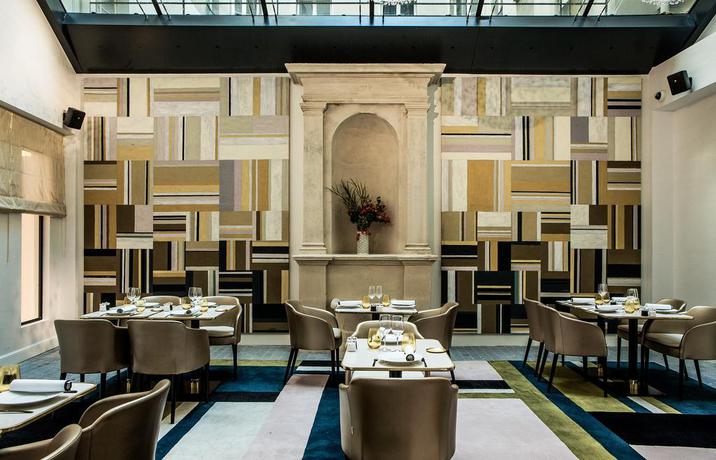 Imagen de la habitación del Hotel Fauchon L'Hotel. Foto 10