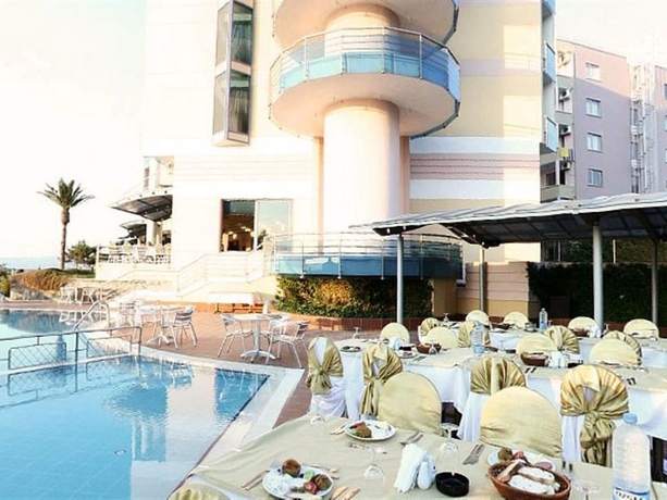 Imagen general del Hotel Faustina and Spa. Foto 16