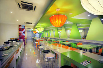 Imagen del bar/restaurante del Hotel Favehotel Braga. Foto 6