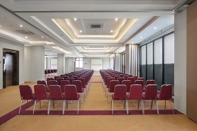 Imagen de los interiores del Hotel Favehotel Hasyim Ashari. Foto 13