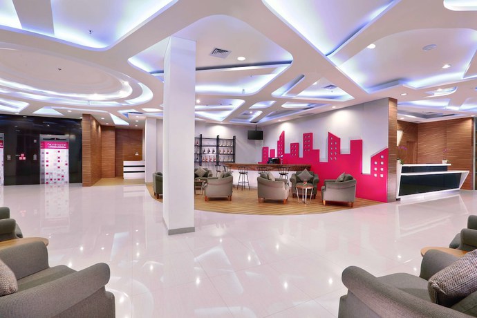 Imagen de los interiores del Hotel Favehotel Jababeka Cikarang. Foto 13