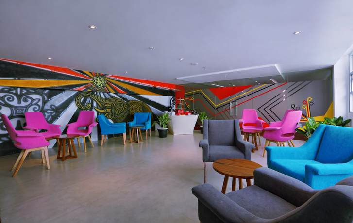 Imagen del bar/restaurante del Hotel Favehotel Kuta Kartika Plaza. Foto 4