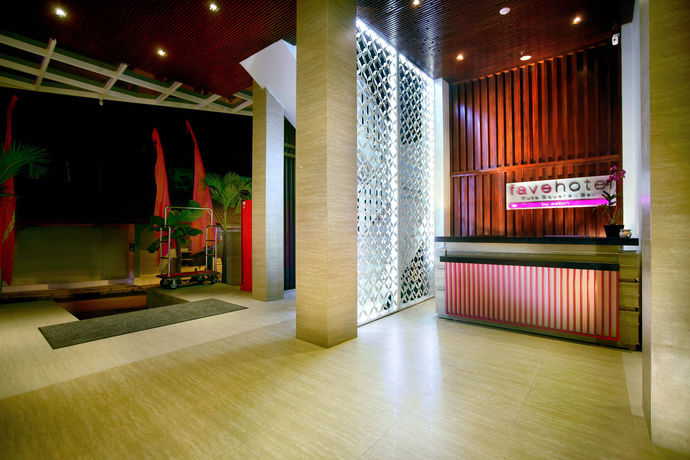 Imagen de los interiores del Hotel Favehotel Kuta Square. Foto 8
