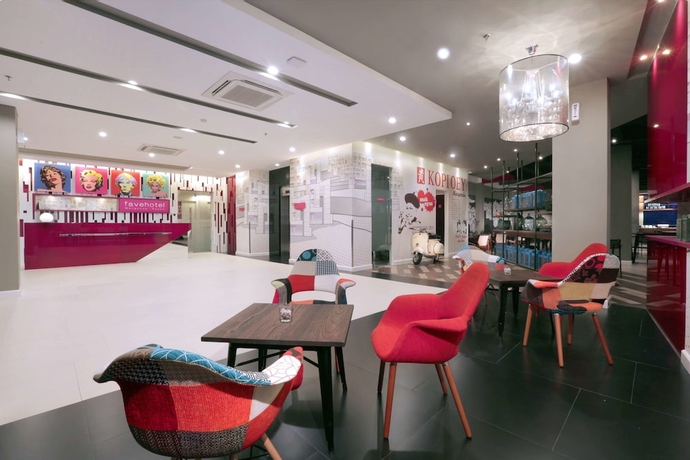 Imagen de los interiores del Hotel Favehotel Margonda. Foto 15