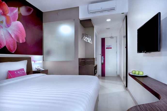 Imagen de la habitación del Hotel Favehotel Margonda. Foto 11