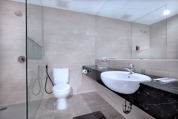 Imagen de la habitación del Hotel Favehotel Margonda. Foto 12