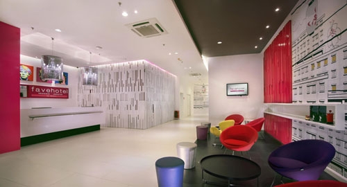 Imagen de los interiores del Hotel Favehotel Melawai. Foto 4