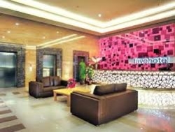 Imagen de los interiores del Hotel Favehotel Pasar Baru. Foto 5