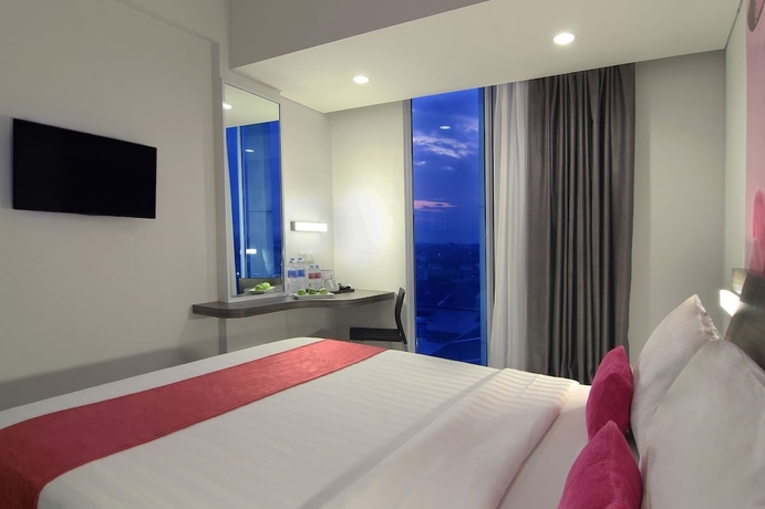 Imagen de la habitación del Hotel Favehotel Pekanbaru. Foto 9