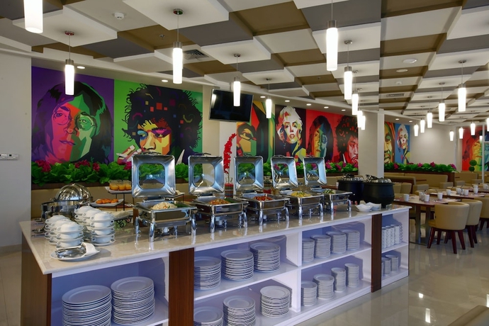 Imagen del bar/restaurante del Hotel Favehotel Pekanbaru. Foto 4