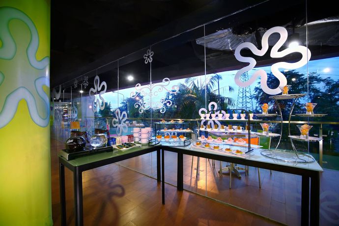 Imagen del bar/restaurante del Hotel Favehotel Pgc Cililitan. Foto 3