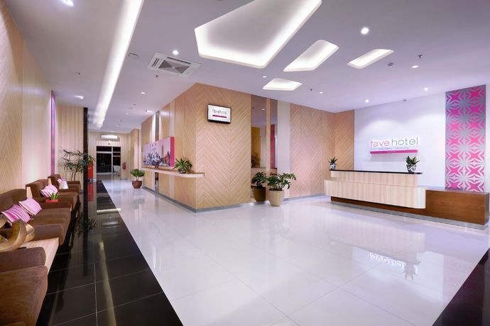 Imagen de los interiores del Hotel Favehotel Simpang Lima - Semarang. Foto 13