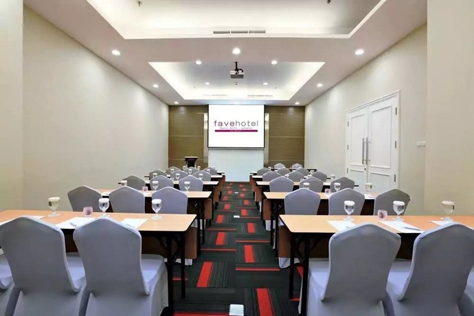Imagen general del Hotel Favehotel Zainul Arifin. Foto 3