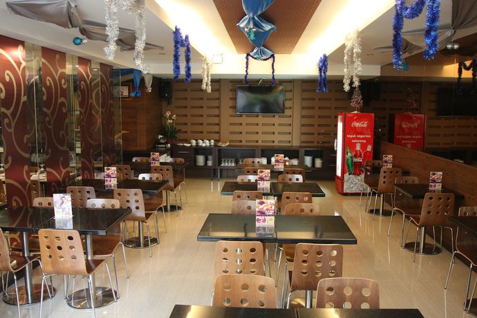 Imagen del bar/restaurante del Hotel Favor Hotel. Foto 3