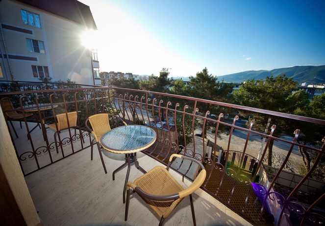 Imagen de la habitación del Hotel Favorit, Gelendzhik. Foto 4