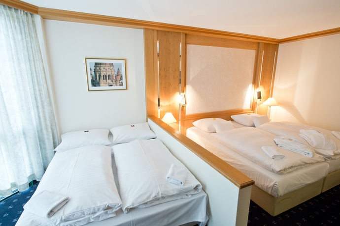 Imagen de la habitación del Hotel Favorite Parkhotel. Foto 13